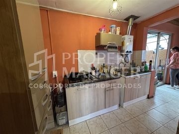 Casa en Venta en Casa Esquina Avenida Francia 216m2 Terreno