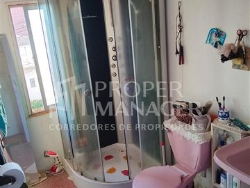 Casa en Venta en Casa Esquina Avenida Francia 216m2 Terreno