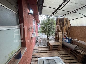 Casa en Venta en Casa Esquina Avenida Francia 216m2 Terreno