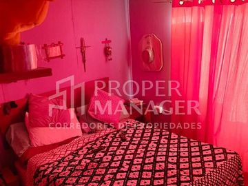 Casa en Venta en Casa Esquina Avenida Francia 216m2 Terreno