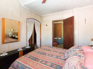 VENTA CASA 5 AMB. PILETA COCHERA JARDÍN SAN ISIDRO