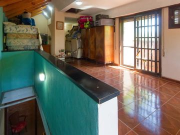 VENTA CASA 5 AMB. PILETA COCHERA JARDÍN SAN ISIDRO