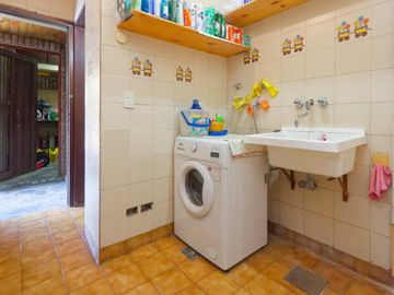 VENTA CASA 5 AMB. PILETA COCHERA JARDÍN SAN ISIDRO