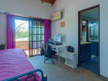 VENTA CASA 5 AMB. PILETA COCHERA JARDÍN SAN ISIDRO