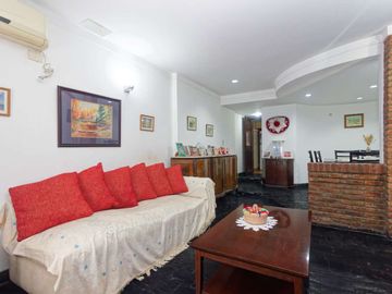VENTA CASA 5 AMB. PILETA COCHERA JARDÍN SAN ISIDRO