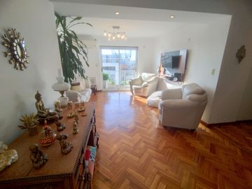 VENTA SEMIPISO 142m² 4AMB+ESCR.+DEP.+COCH.BARRACAS