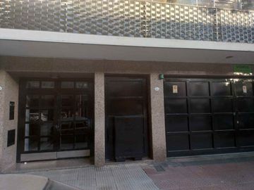 VENTA SEMIPISO 142m² 4AMB+ESCR.+DEP.+COCH.BARRACAS