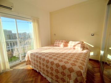 VENTA SEMIPISO 142m² 4AMB+ESCR.+DEP.+COCH.BARRACAS