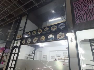 LOCAL EN VENTA EN GALERIA LAS TEJAS, LANUS ESTE