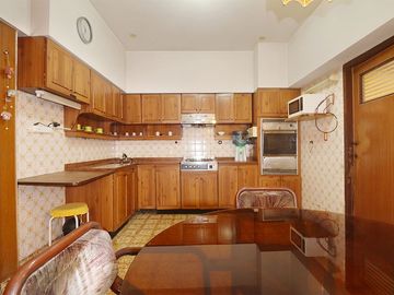 VENTA CASA  TERRAZA PILETA GARAJE LOTE PROPIO CABA