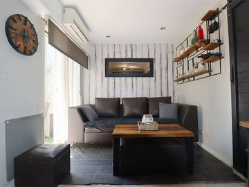 VENTA CASA  TERRAZA PILETA GARAJE LOTE PROPIO CABA