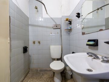 Venta Casa 4amb + Depto 3amb + Local /Loma Hermosa