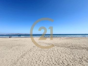 Se vende departamento en primera fila en La Serena
