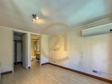 Precioso departamebto en Las Condes Cantagallo