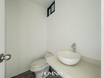 Duplex de estreno de 2 habitaciones con terraza en Surco