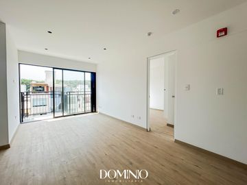 Duplex de estreno de 2 habitaciones con terraza en Surco