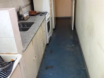 Departamento en  1 DE MAYO   30 PISO 1
