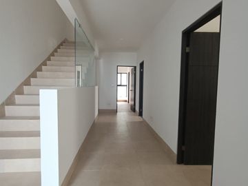 CASA EN VENTA EN CUMBRES ELITE PREMIER