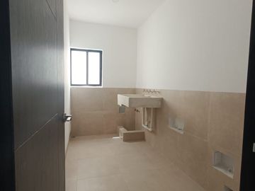 CASA EN VENTA EN CUMBRES ELITE PREMIER