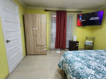 Cómoda y funcional casa, en excelente estado de conservación