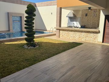 RESIDENCIA  EN  VENTA EN  HACIENDA DEL ROSARIO, TORREON COAH.