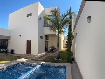RESIDENCIA  EN  VENTA EN  HACIENDA DEL ROSARIO, TORREON COAH.