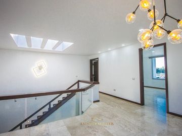 Residencia en Venta Puerta del Bosque