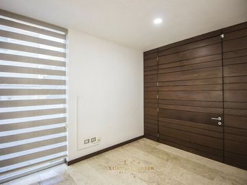 Residencia en Venta Puerta del Bosque