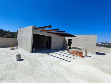 Casa de Lujo en Lomas Acueducto (Preventa)