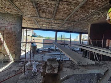 Casa de Lujo en Lomas Acueducto (Preventa)