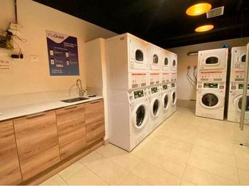 Tu Nuevo Hogar en Las Condes: Moderno y Amoblado