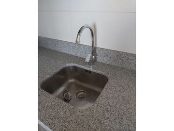 Se Vende Depto 1616 de 1D1B SIN PIE en el Edificio Avenida María 6415, La Cisterna