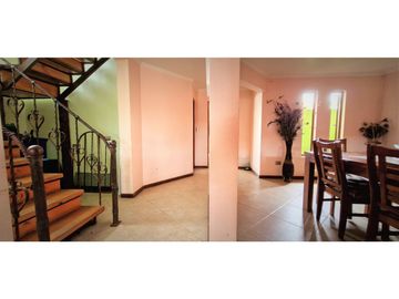 Venta de hermosa casa de cuatro dormitorios, en zona centro de Quillota.