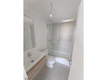 Se Vende Depto 1603 de 1D1B SIN PIE en el Edificio Avenida María 6415, La Cisterna