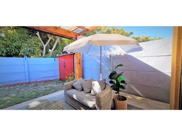 Venta de hermosa casa en condominio exclusivo, La Cruz, Quillota.