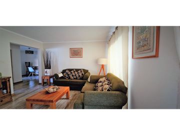 Venta de hermosa casa en condominio exclusivo, La Cruz, Quillota.