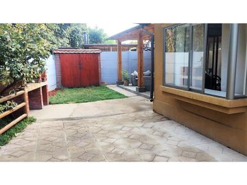 Venta de hermosa casa en condominio exclusivo, La Cruz, Quillota.