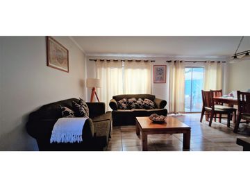 Venta de hermosa casa en condominio exclusivo, La Cruz, Quillota.