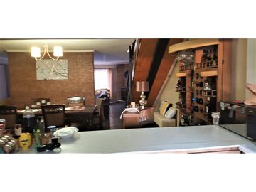 En venta casa de 4 dormitorios en Quillota.