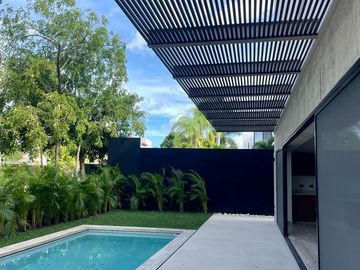 Casa en Venta de 4 recamaras - Residencial Lagos del Sol