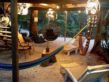 Terreno con Villa y Cenote en Ruta de Los Cenotes, Puerto Morelos