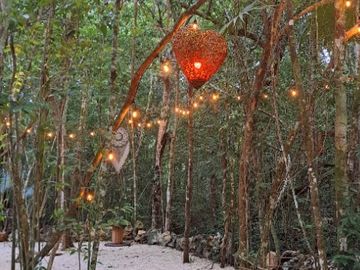 Terreno con Villa y Cenote en Ruta de Los Cenotes, Puerto Morelos