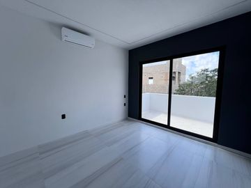 Casa con alberca privada en Residencial Exclusivo