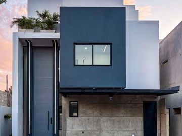 Casa con alberca privada en Residencial Exclusivo