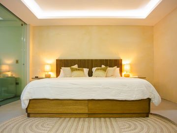 Exclusivo Condo en Venta en el Corazón de Playa del Carmen