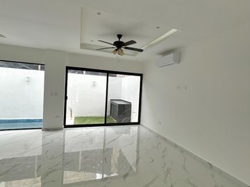 Nueva Casa en Venta Residencial Arbolada
