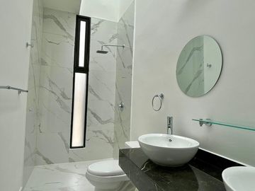 Nueva Casa en Venta Residencial Arbolada