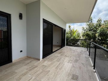 Hermosa Casa en Residencial Lagos del Sol
