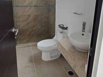 Hermosa casa en Residencial Izamal