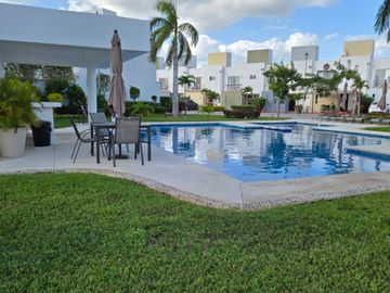 Hermosa casa en Residencial Izamal
